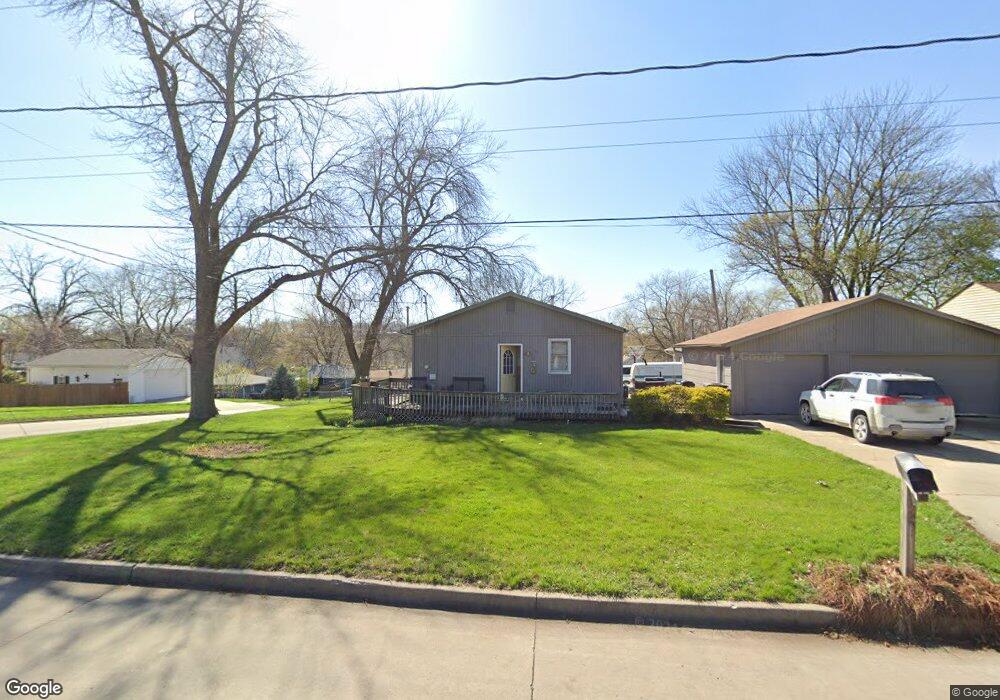 201 Payton Ave, Des Moines, IA 50315 - photo 1