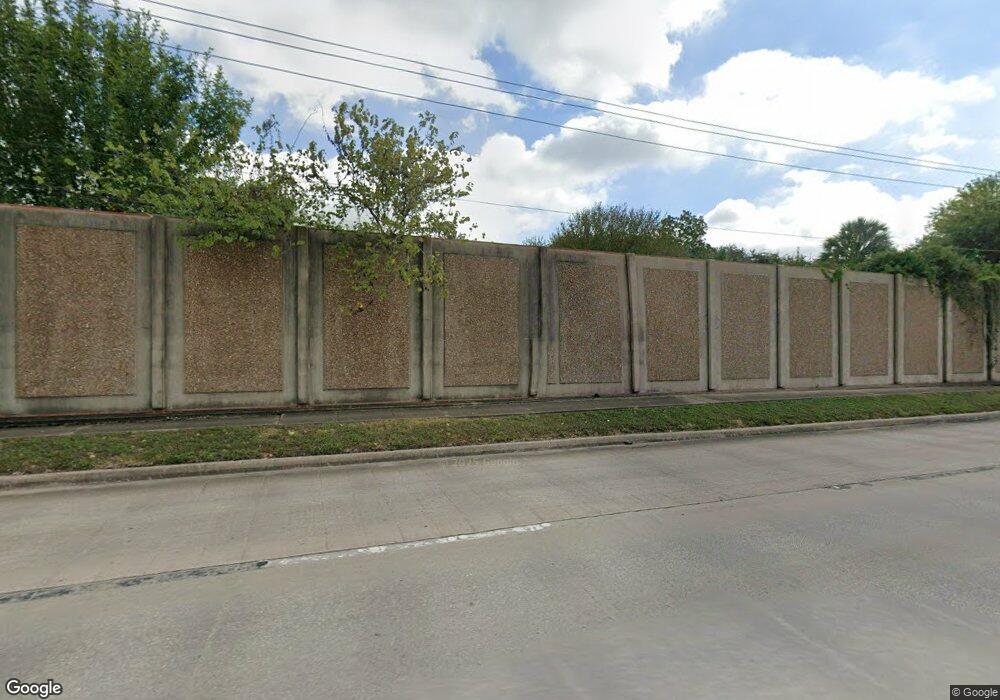 806 Briar Hill Dr, Houston, TX 77042 - photo 1