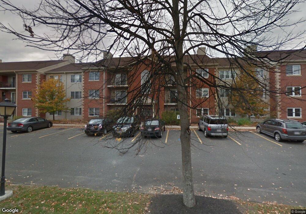 34 Maple Crest Cir unit G, Holyoke, MA 01040 - photo 1