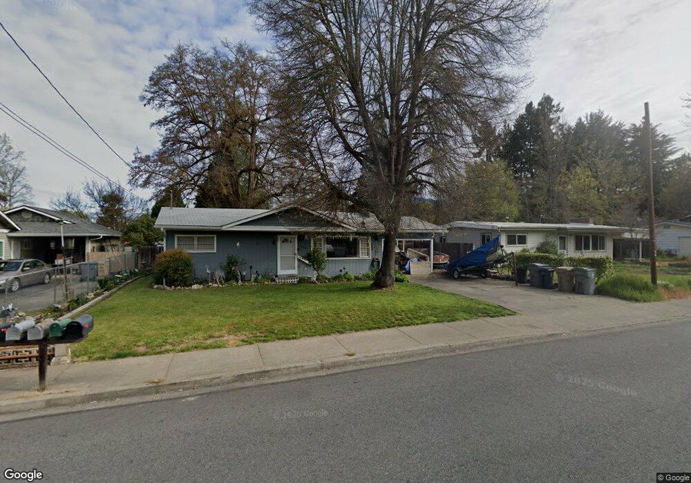 1520 SE Portola Dr, Grants Pass, OR 97526 - photo 1