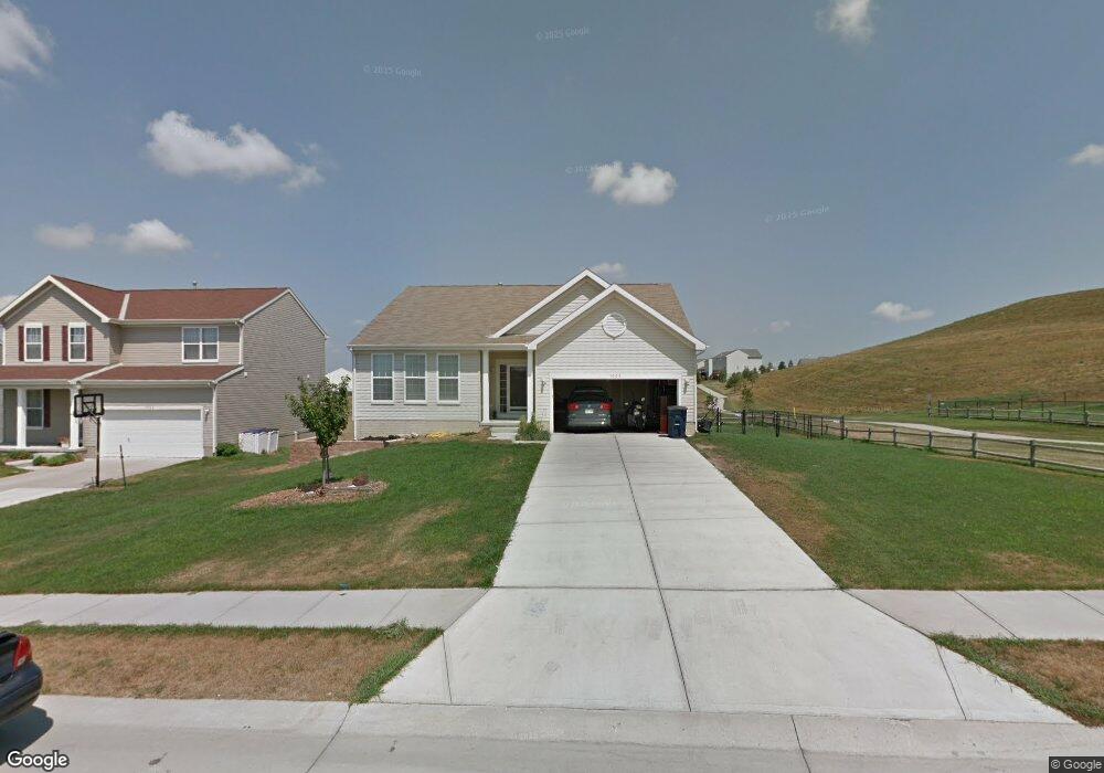 1002 Summit Ridge Dr, Papillion, NE 68046 - photo 1