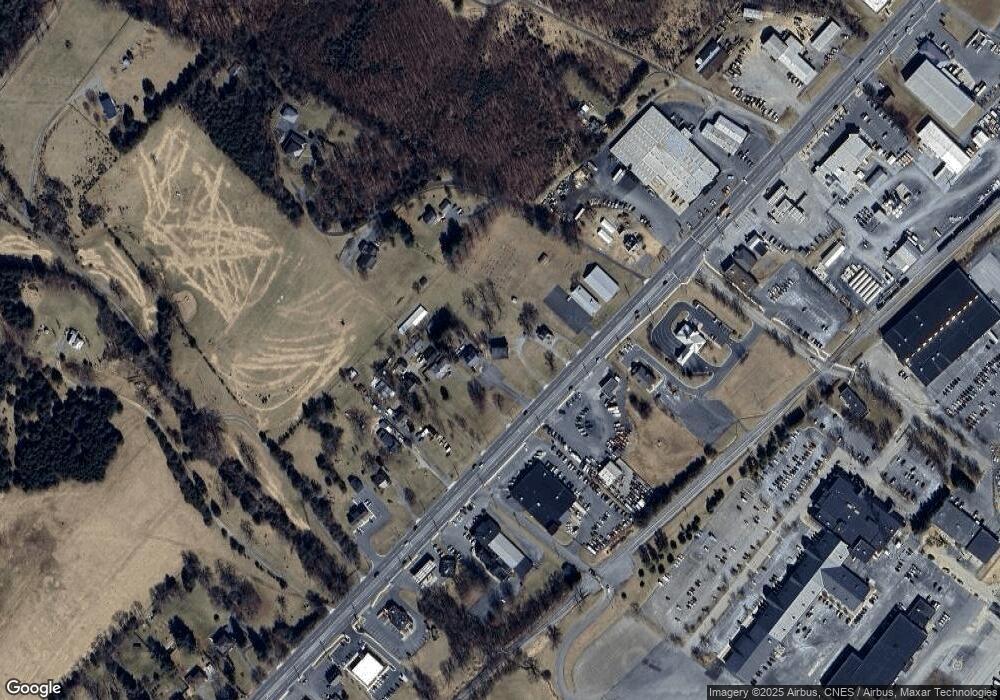 152 Lee Hwy, Verona, VA 24482 - photo 1