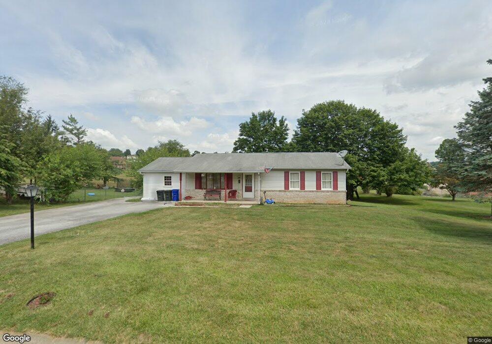 2926 Michelle Rd, Manchester, MD 21102 - photo 1