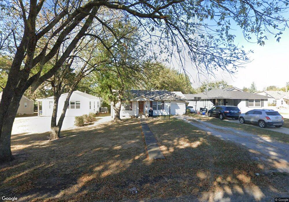 1932 N Bell Ave, Shawnee, OK 74804 - photo 1