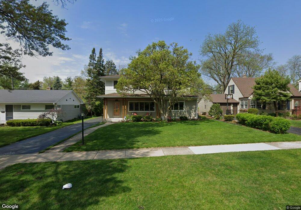 220 S Summit St, Wheaton, IL 60187 - photo 1