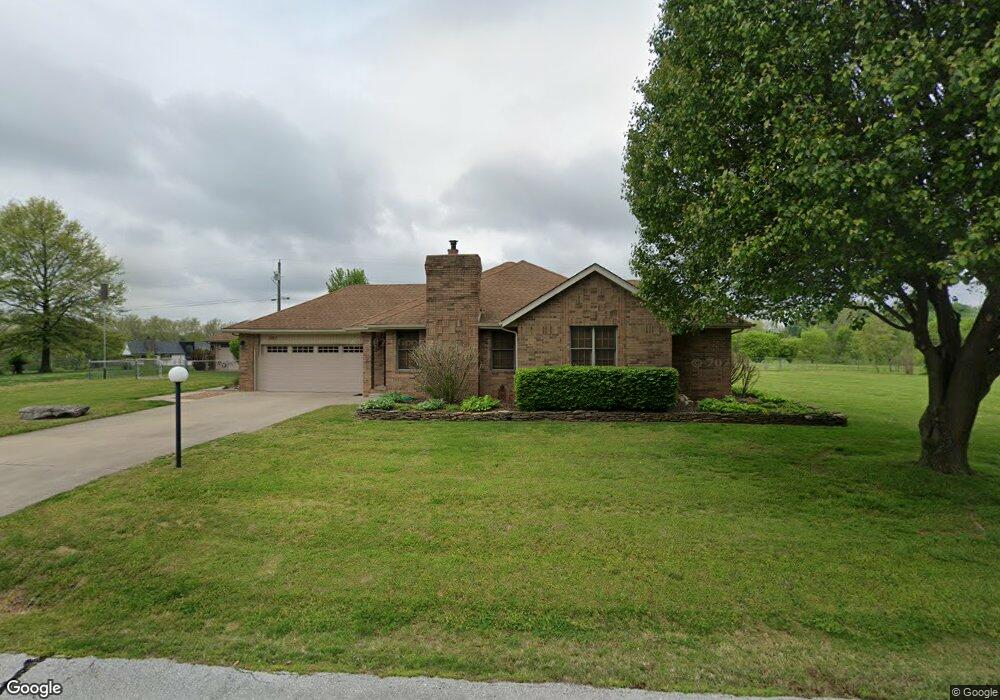 207 S 38th St, Nixa, MO 65714 - photo 1