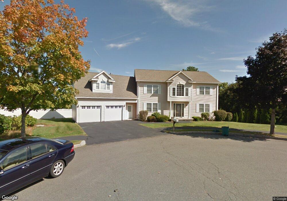 7 Rebecca Ln, Stoneham, MA 02180 - photo 1