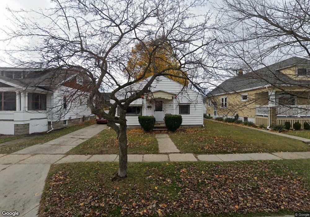 1323 15th St, Port Huron, MI 48060 - photo 1