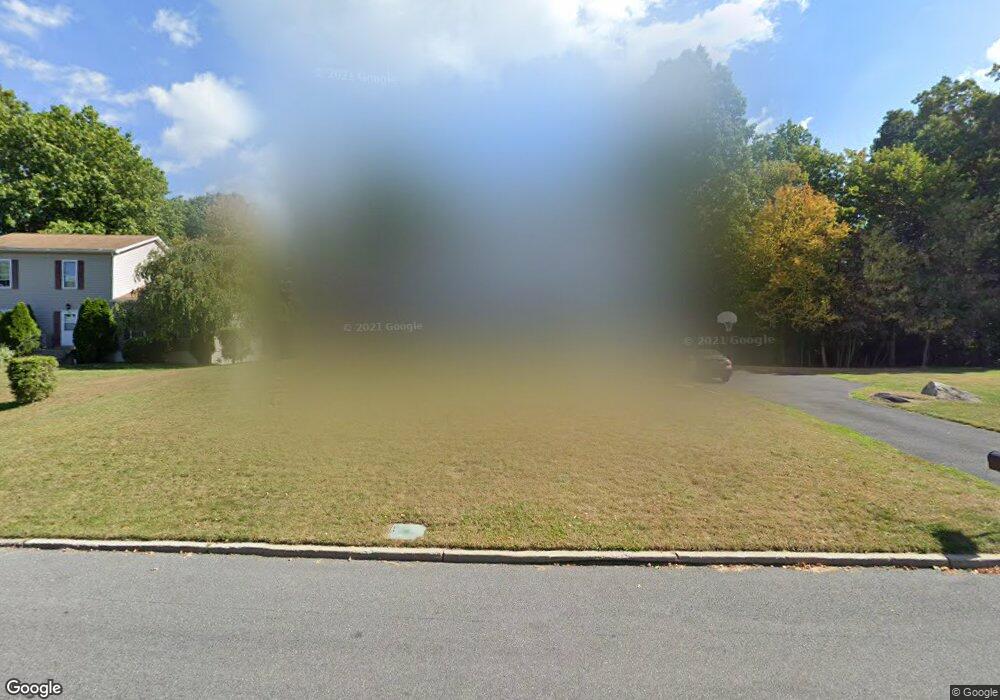 25 Maine Dr, Newburgh, NY 12550 - photo 1