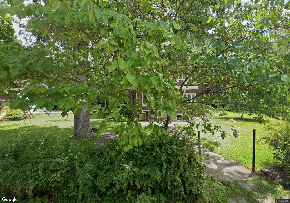 2108 Grand Blvd, Cedar Falls, IA 50613 - photo 1