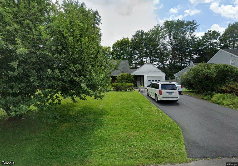 181 Brewster Rd, West Hartford, CT 06117 - photo 1