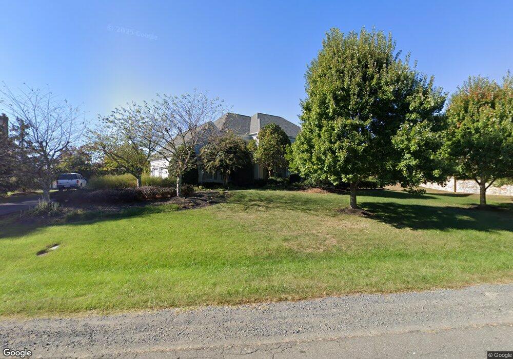 5130 Pleasant Forest Dr, Centreville, VA 20120 - photo 1