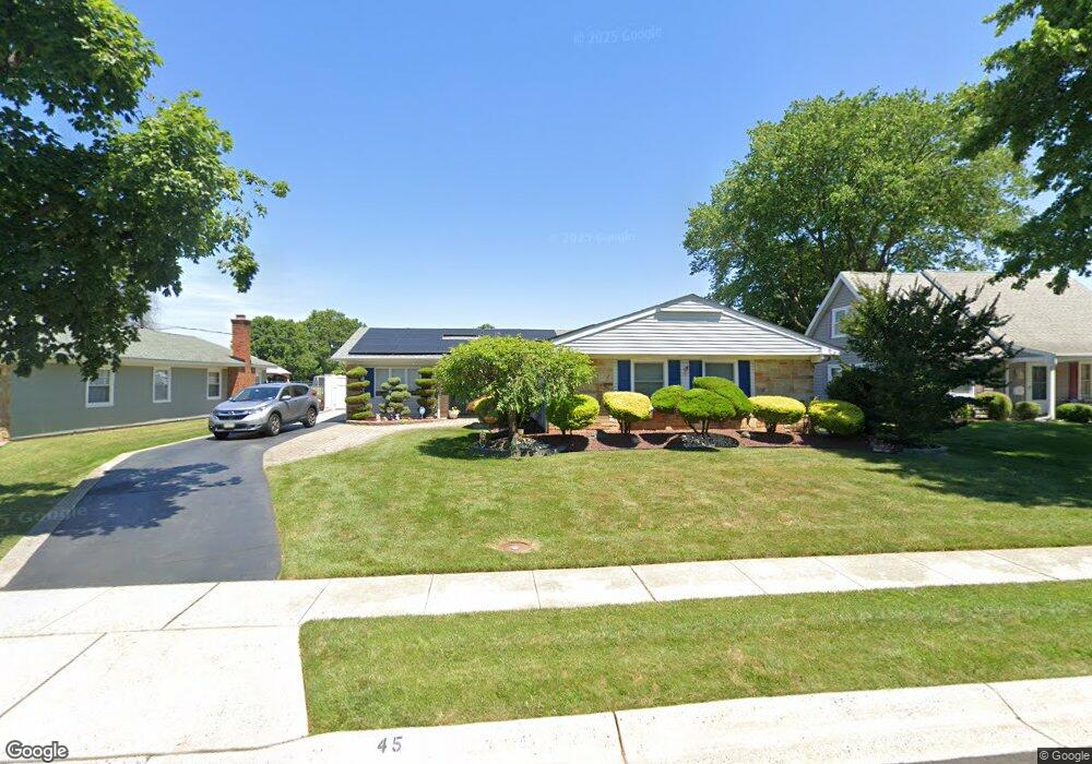 45 Ivanhoe Ln, Matawan, NJ 07747 - photo 1