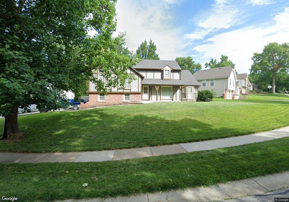 13708 W 70th St, Shawnee, KS 66216 - photo 1