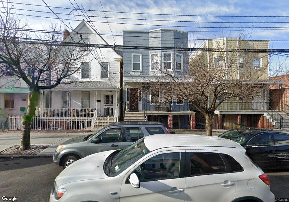 1749 Taylor Ave, Bronx, NY 10460 - photo 1
