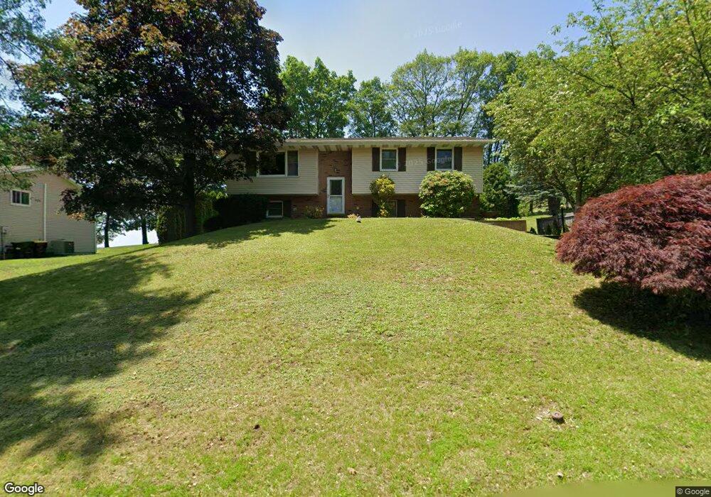 6852 Mill Creek Rd, Slatington, PA 18080 - photo 1
