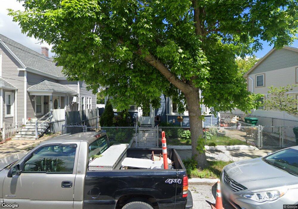 135 W Neptune St, Lynn, MA 01905 - photo 1