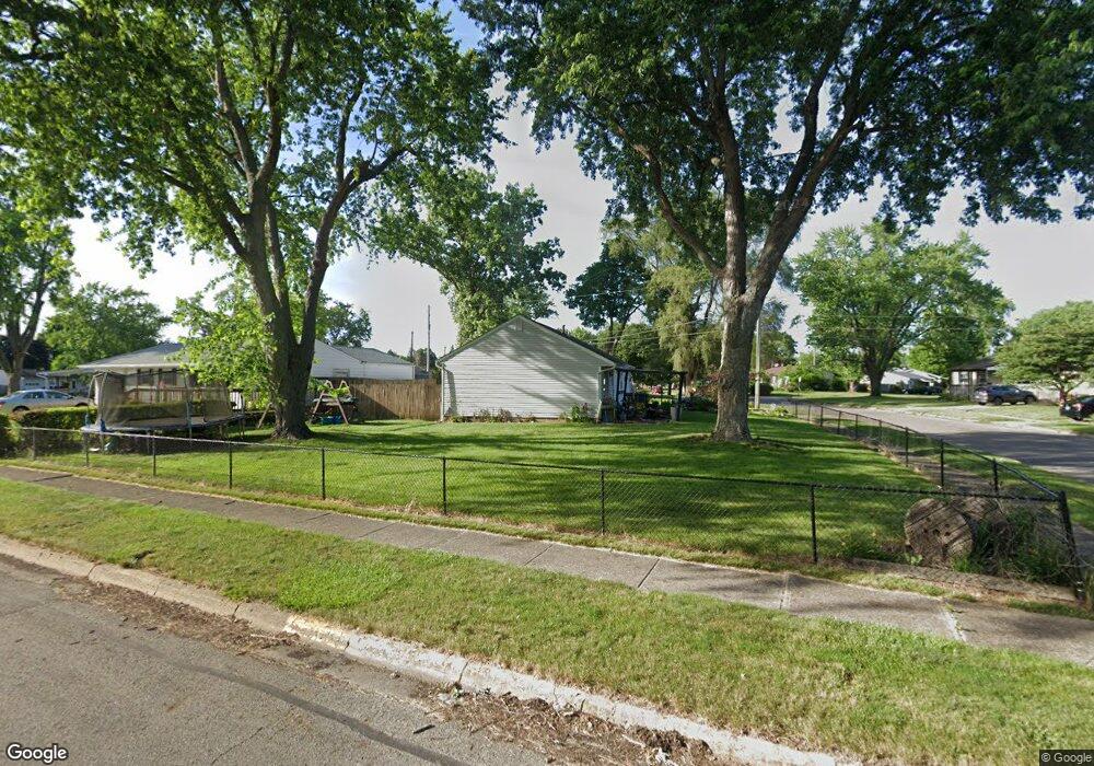 3811 Laguna Dr, Columbus, OH 43232 - photo 1