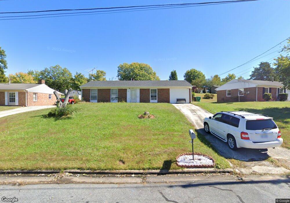 2711 Lafayette Place, High Point, NC 27263 - photo 1