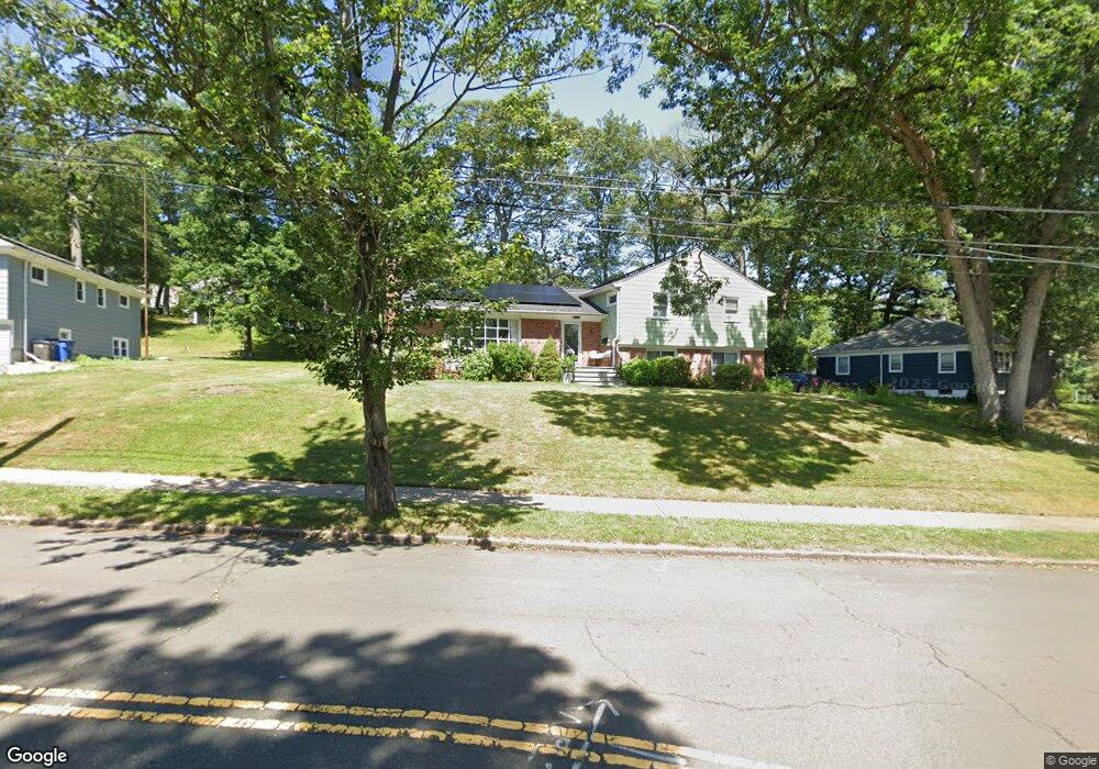 5 Byron Place, New Haven, CT 06515 - photo 1