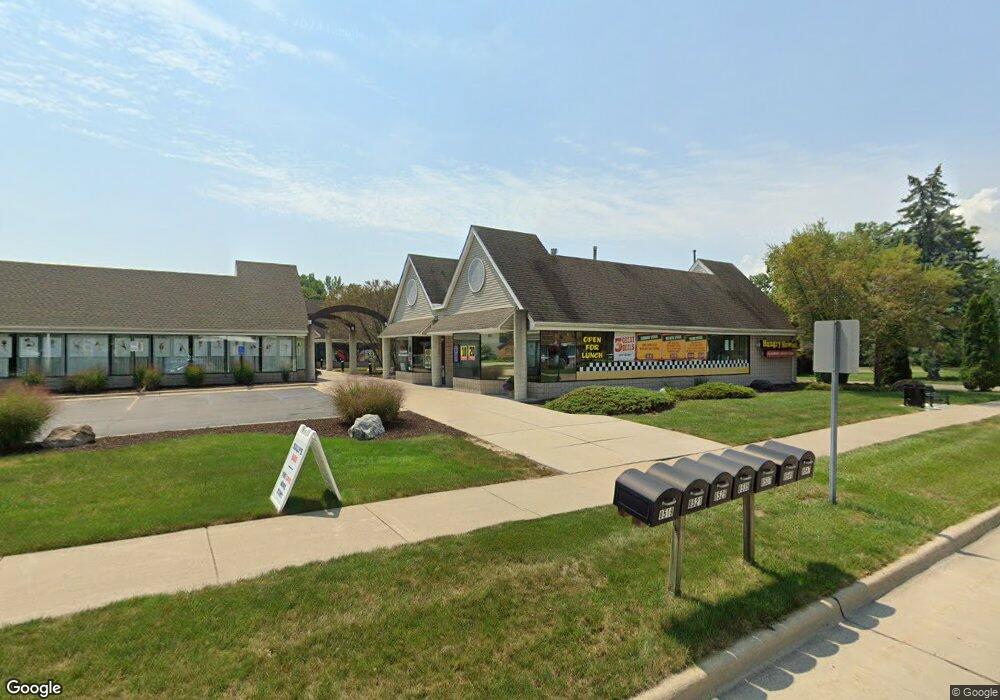 8519 Macomb St unit 8547, Grosse Ile, MI 48138 - photo 1