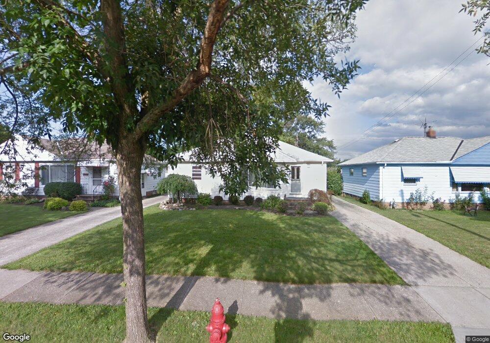 1804 Eldon Dr, Wickliffe, OH 44092 - photo 1