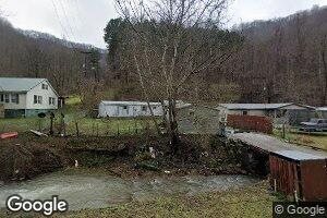 17973 Grapevine Rd, Phyllis, KY 41554