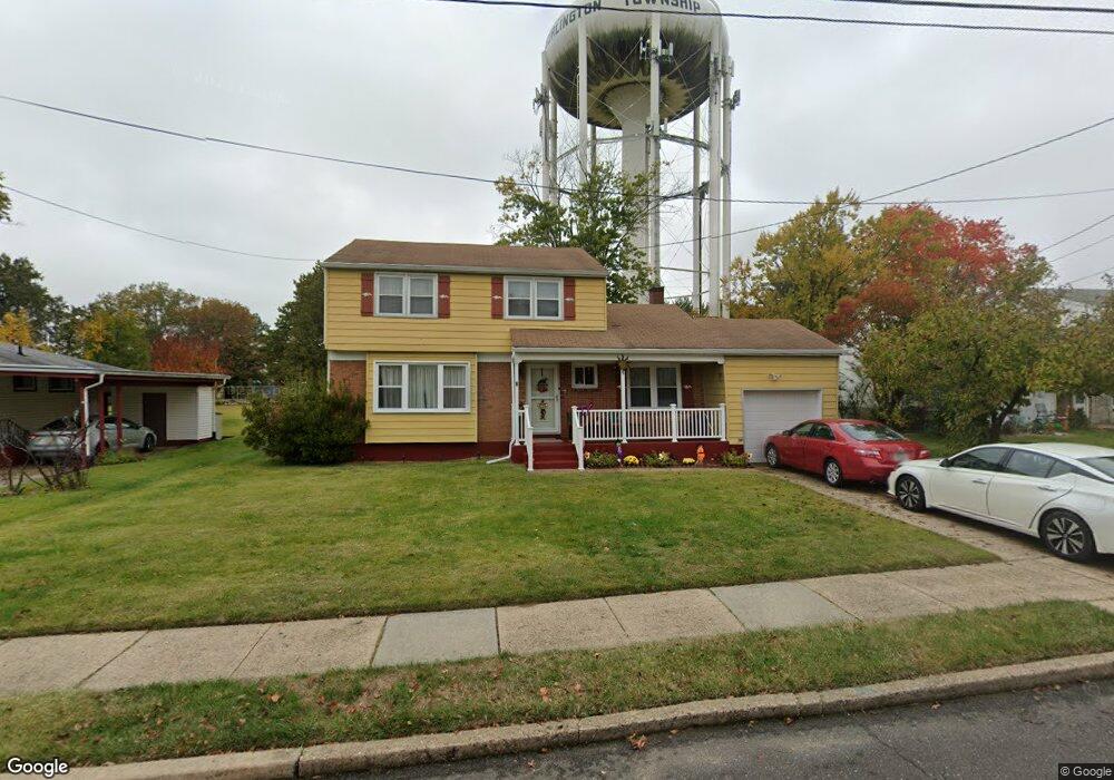 8 Larchmont Dr, Burlington, NJ 08016 - photo 1