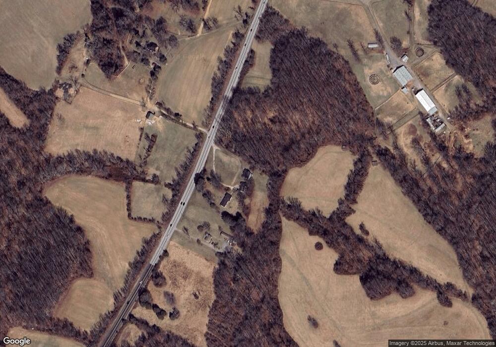 4085 Solomons Island Rd, Harwood, MD 20776 - photo 1