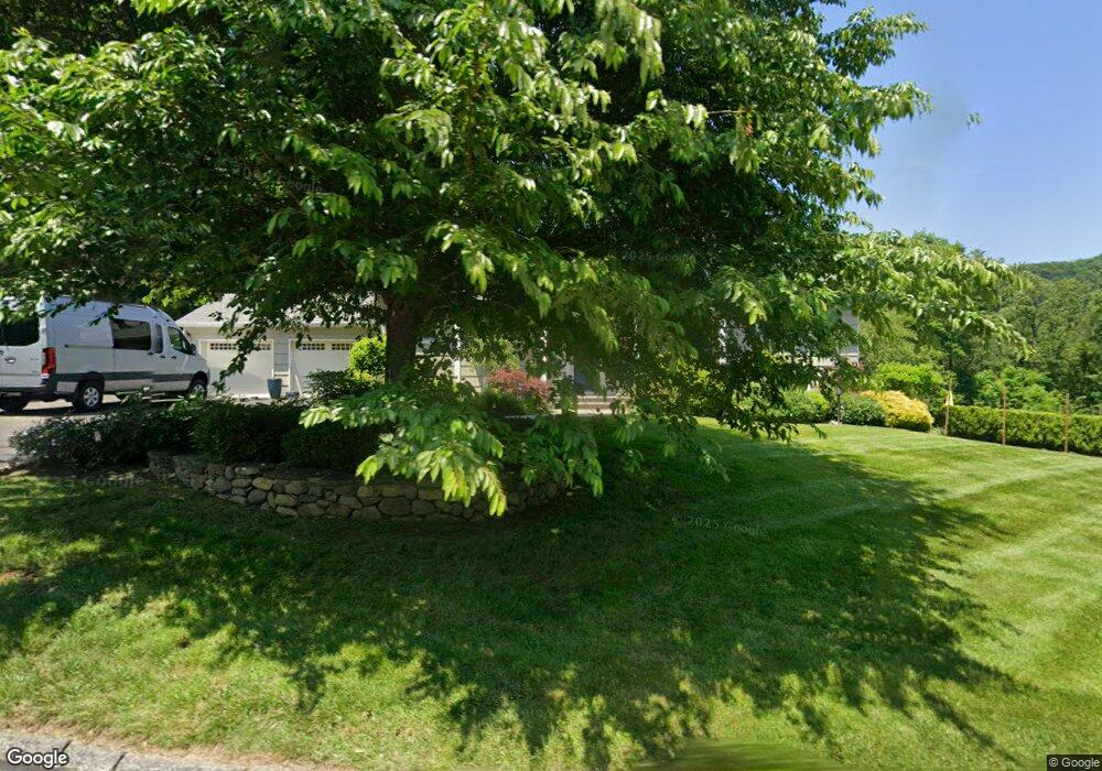 212 Radcliff Dr, Nyack, NY 10960 - photo 1