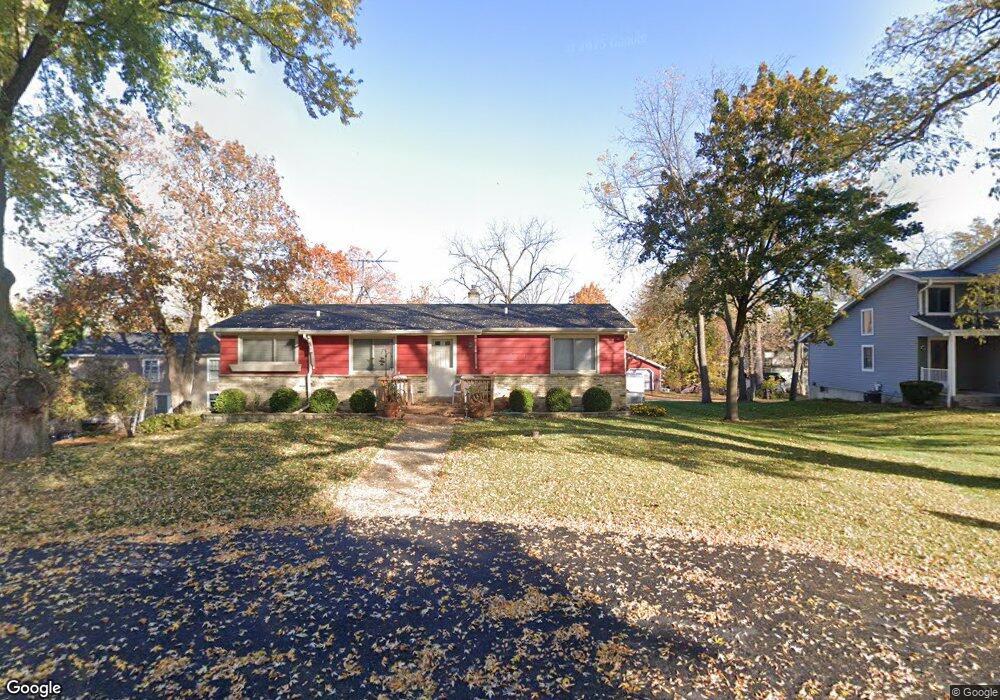 819 Main St, Delafield, WI 53018 - photo 1