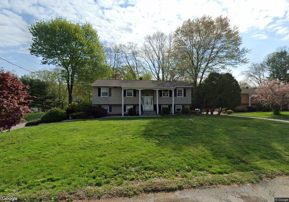 2724 Narath Ct, Yorktown Heights, NY 10598 - photo 1