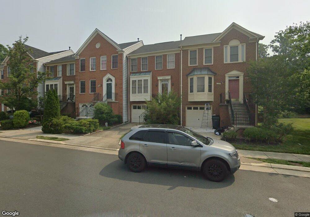 12764 Dogwood Hills Ln, Fairfax, VA 22033 - photo 1