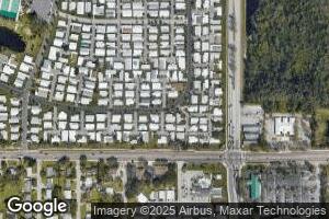 5736 8 A St E, Bradenton, FL 34203
