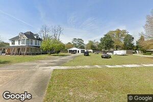 212 S Live Oak St, Geneva, AL 36340