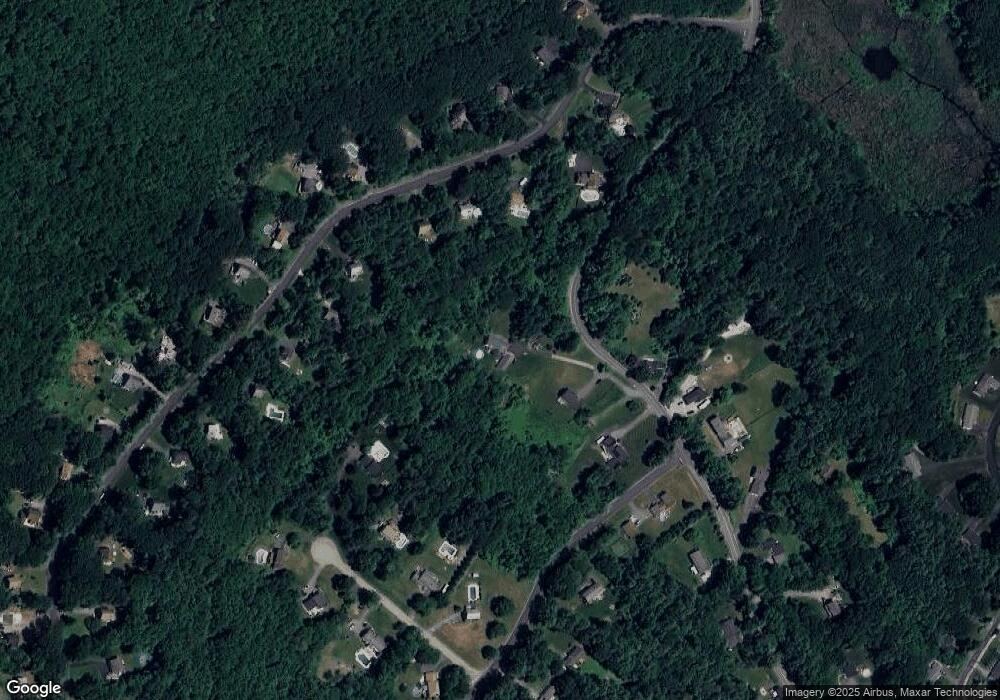 272 Kent Farm Rd, Hampstead, NH 03841 - photo 1