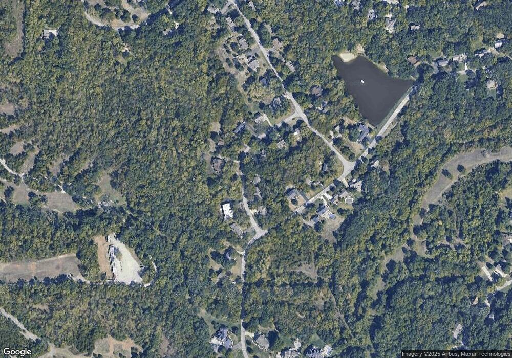 8517 Deer Run St, Lenexa, KS 66220 - photo 1