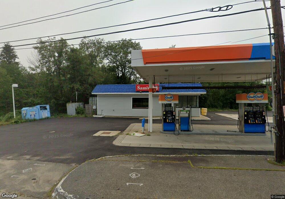 4 Sturbridge Rd, Brimfield, MA 01010 - photo 1