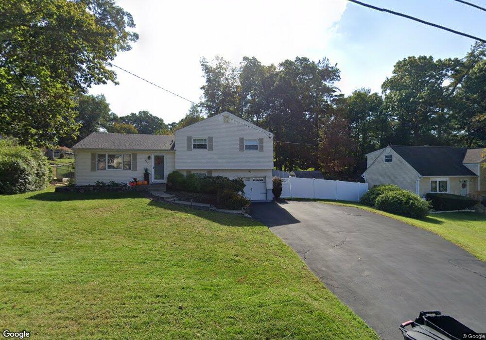 812 Terrace Place, Cortlandt Manor, NY 10567 - photo 1