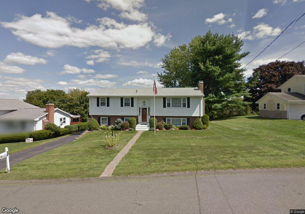 244 Dana Ln, Meriden, CT 06451 - photo 1