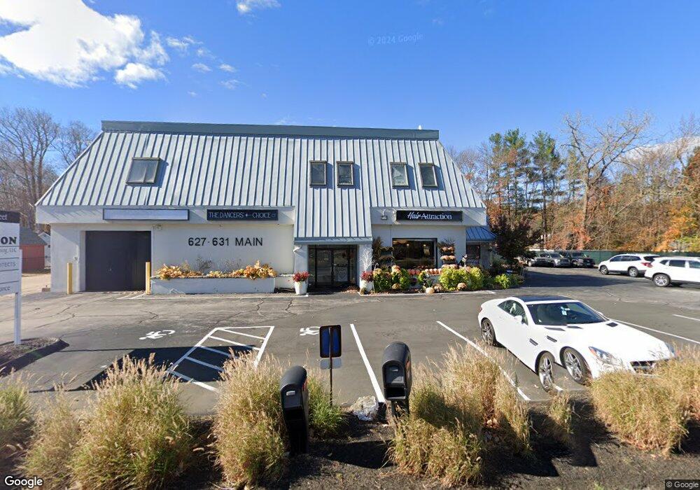 627 Main St unit 2-1, Monroe, CT 06468 - photo 1