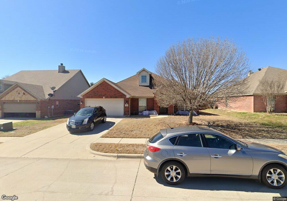 2238 Taylor Dr, Weatherford, TX 76087 - photo 1
