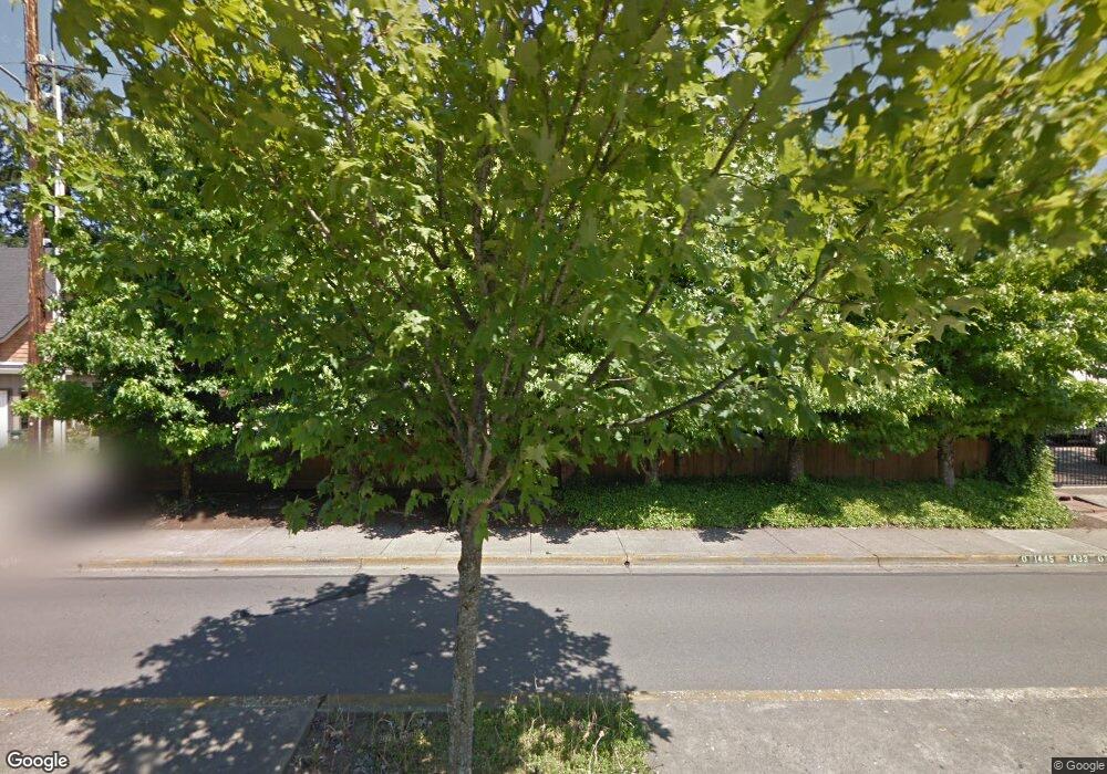 1433 Bogart Ln, Eugene, OR 97401 - photo 1