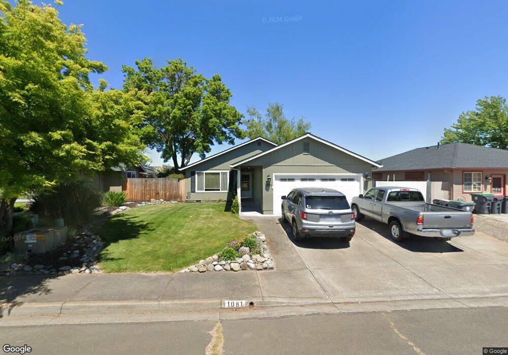 1081 Pittview Ave, Central Point, OR 97502 - photo 1