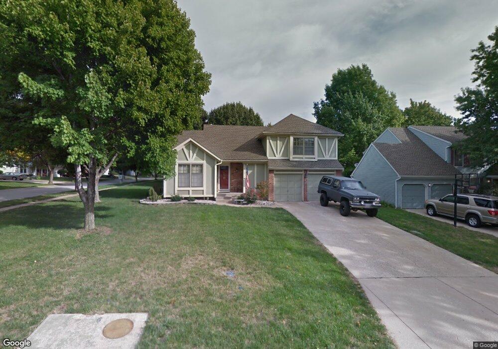 15732 W 81st St, Lenexa, KS 66219 - photo 1