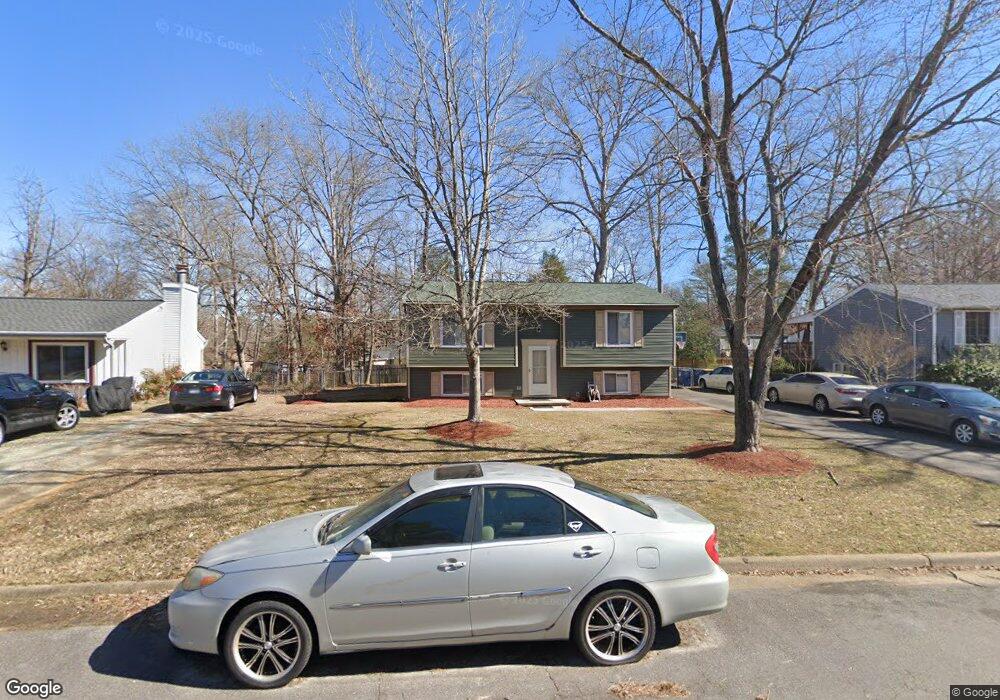 7513 Hollyleaf Ct, North Chesterfield, VA 23234 - photo 1