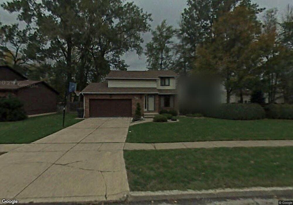 916 Castlebar Dr, North Tonawanda, NY 14120 - photo 1