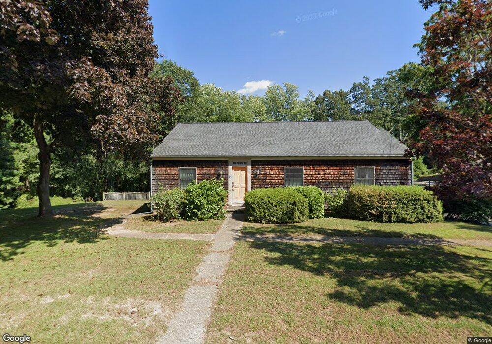 30 Cedar St, Sturbridge, MA 01566 - photo 1