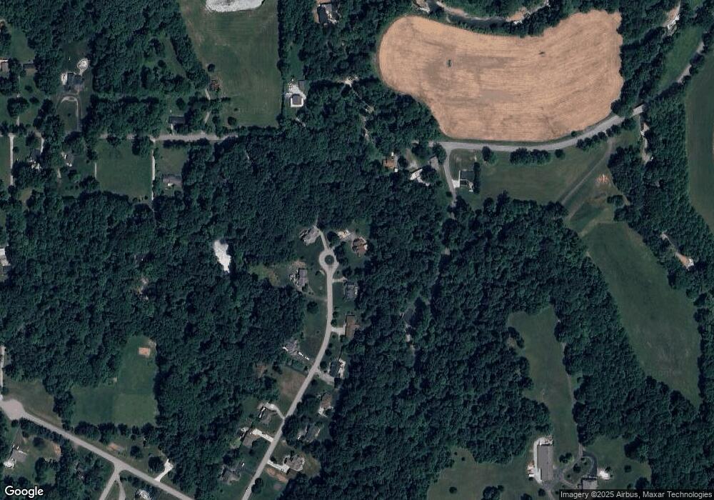 7014 Jennifer Dr, Georgetown, IN 47122 - photo 1