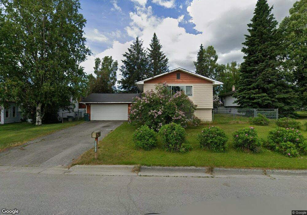 1717 Cache Dr, Anchorage, AK 99507 - photo 1